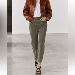 NWT Zara straight jeans